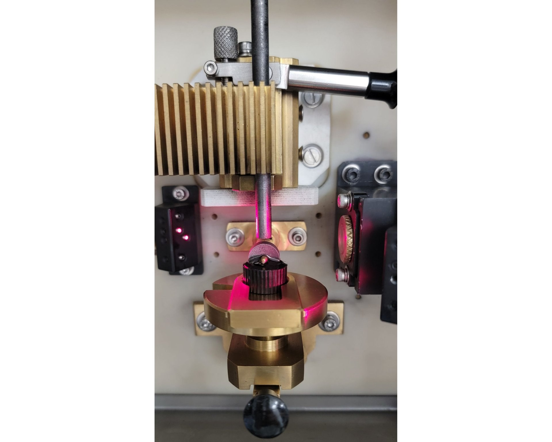 Контроль металлов в топливе: Новый уровень с системой Metavision RX