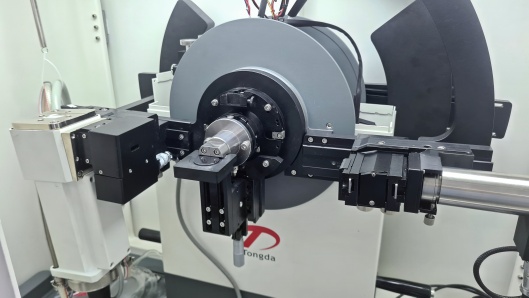 Низкофоновая кювета для рентгеновской дифрактометрии