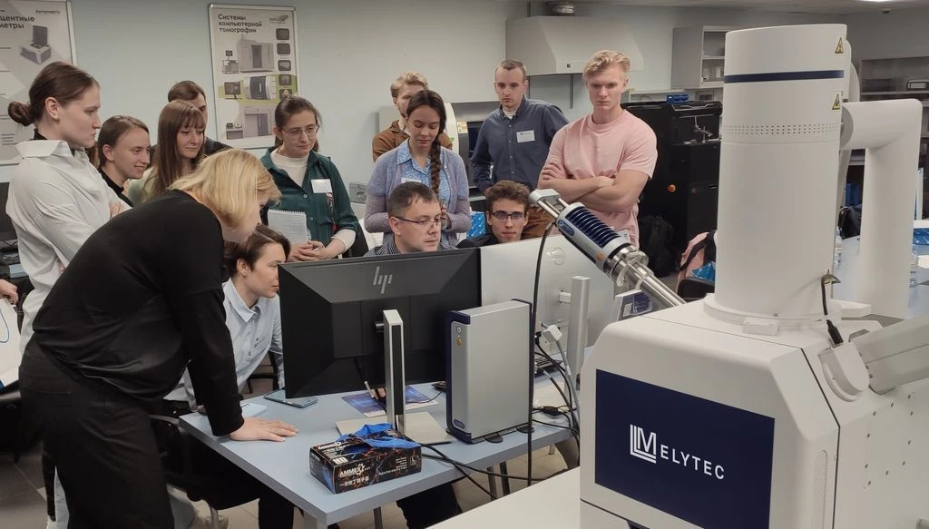 Проведение демосессий на СЭМ SM-32 от компании Melytec